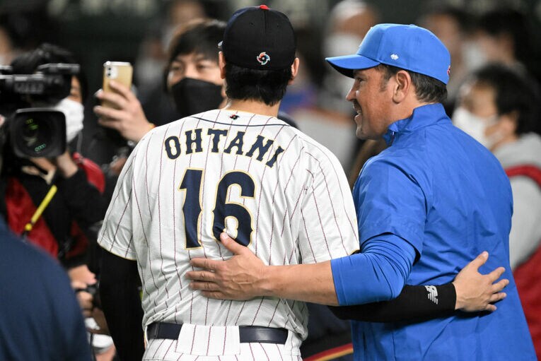大谷とピアザ監督　©Getty Images