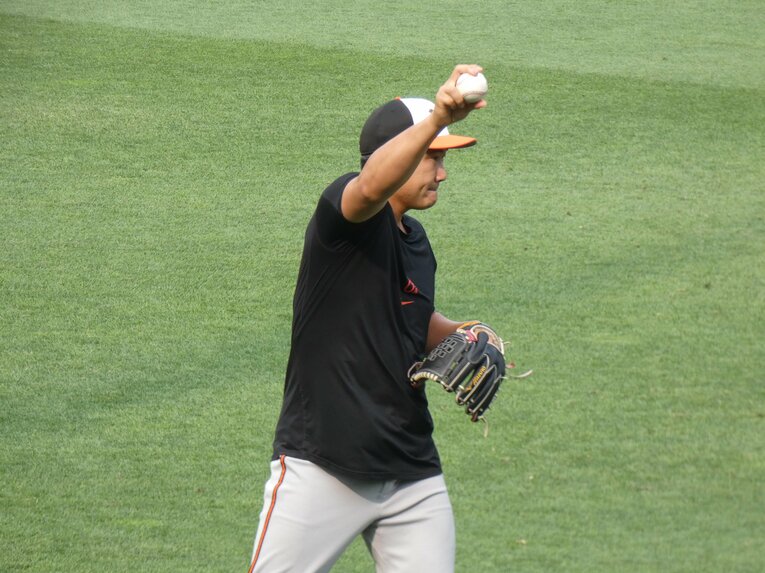 トレーニングする菅野　©Yuki Yamada