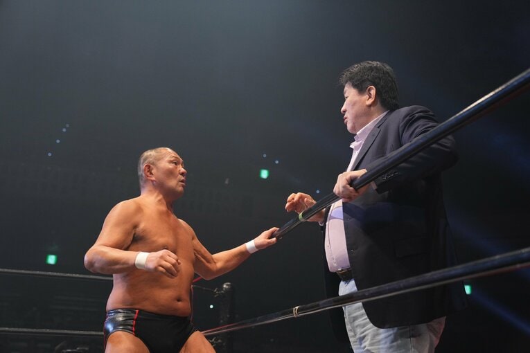 「お前、あの騒動があったのによく来たな」“今のプロレス批判”で炎上した前田日明に、ウナギ・サヤカがモノ申した真意「ぶん殴られようが…」(37)