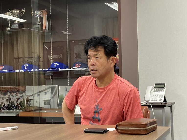 帝京大硬式野球部・唐澤良一監督　©Number Web