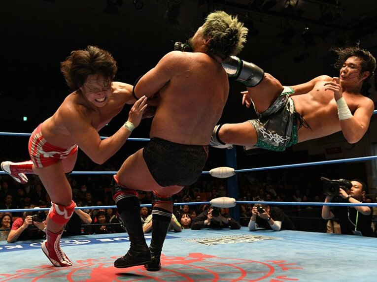 最強タッグの名に相応しい“夫婦”!?若手に抗う諏訪魔＆石川修司の壁。(2)