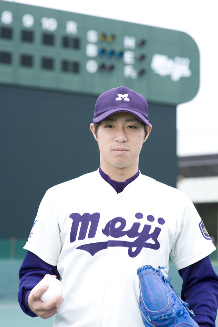 野村祐輔も森下と同じく明大→広島の経歴だ©Miki Fukano