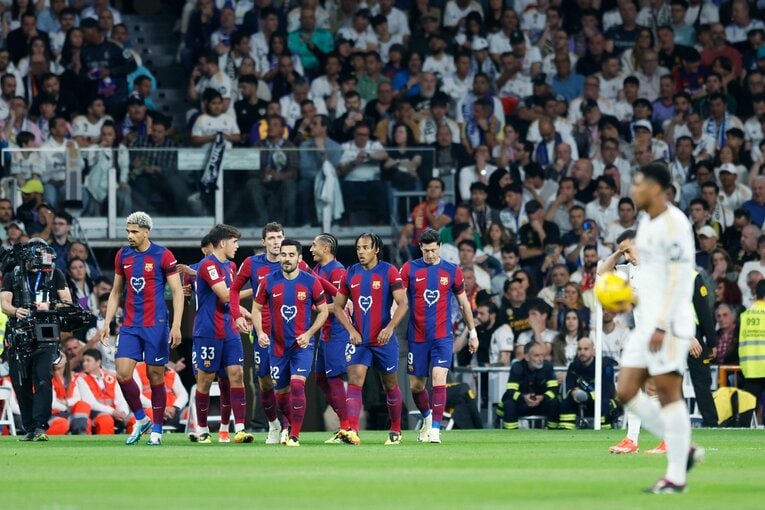 チャビ続投決定バルサ「238億円の16歳」ヤマルもスゴいが「チャンピオン！」異常すぎるマドリーの勝負強さ…クラシコをカメラマンは観た(10)