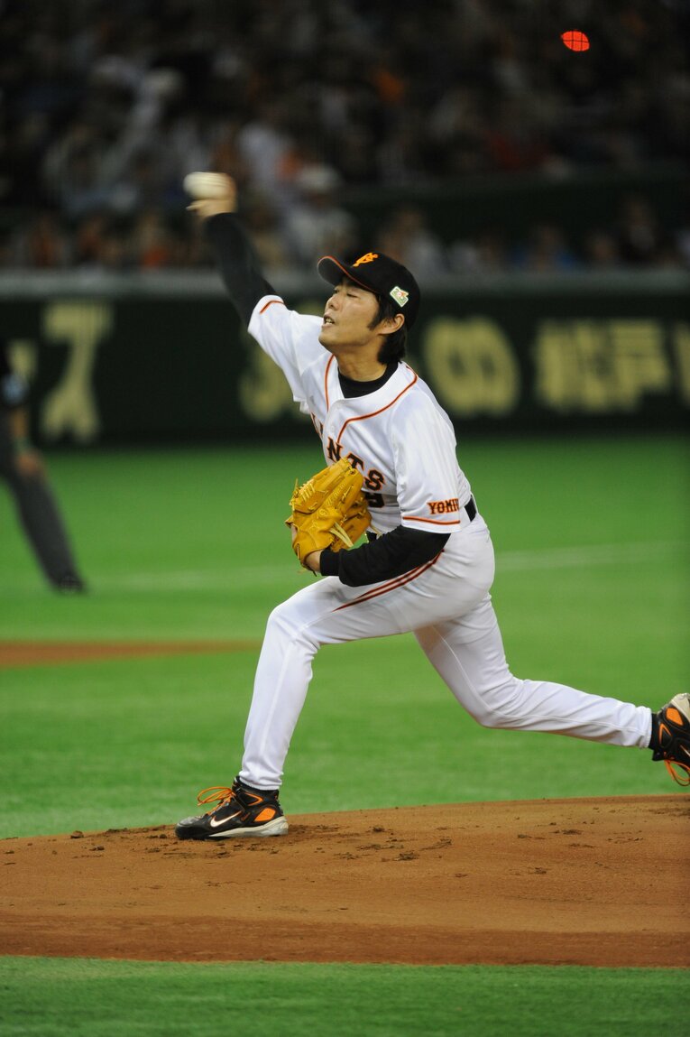 “雑草魂”を掲げ、1年目から巨人のエースになった上原浩治　©Sports Graphic Number