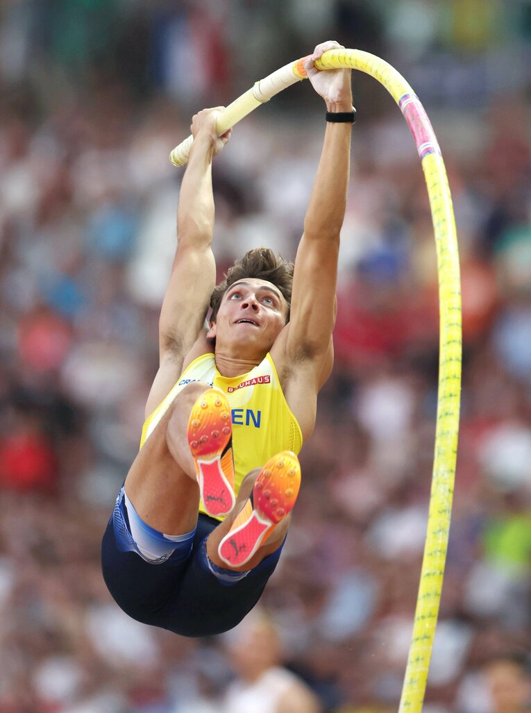 ブダペスト世界陸上で金メダルを獲得したデュプランティスはルイジアナ州立大の卒業生　©JIJI PRESS