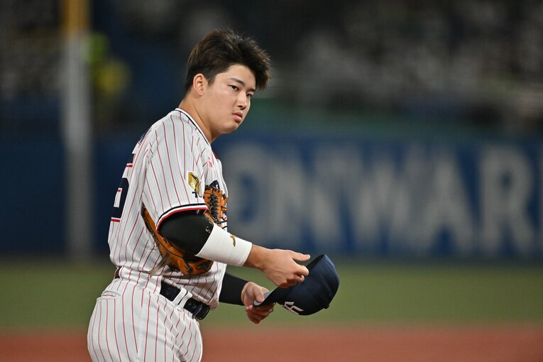 昨年の日本シリーズMVP、さらに今季の三冠王として2年連続日本一に挑むヤクルト村上　©︎Hideki Sugiyama