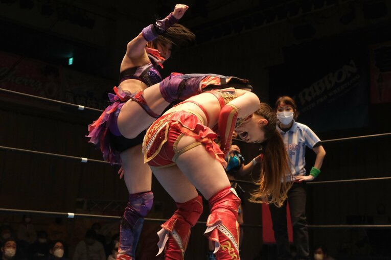 “設立以来の危機”アイスリボンに米メジャーから参戦の志田光がもたらすものは？ 同期・藤本つかさとの友情「ピンチの時は助けに来てね」(33)