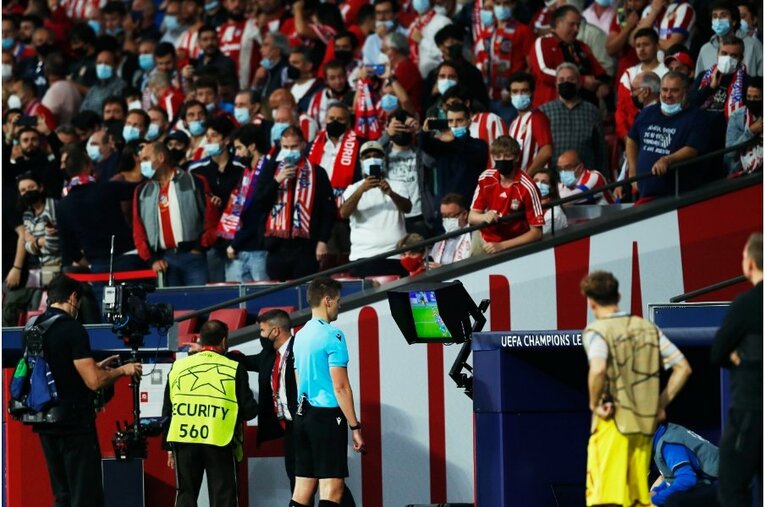 CLで南野拓実はベンチだったけど… 間近で笑うサラー、クロップvsシメオネを撮影したカメラマンが見た「名将の駆け引き」(36)