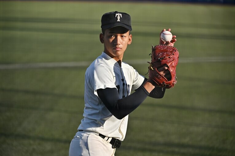 大阪桐蔭・前田悠伍 ©Hideki Sugiyama