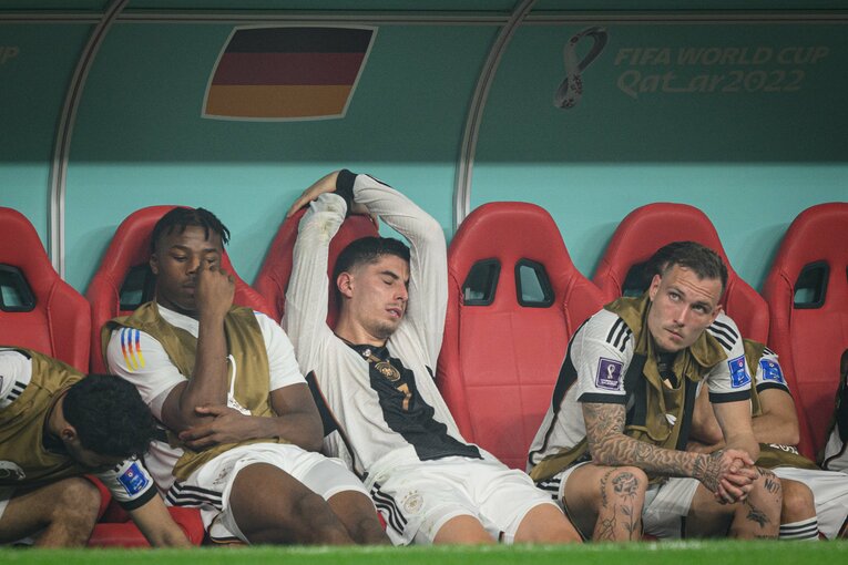 ショックを隠しきれない様子のドイツ代表　©︎Getty Images