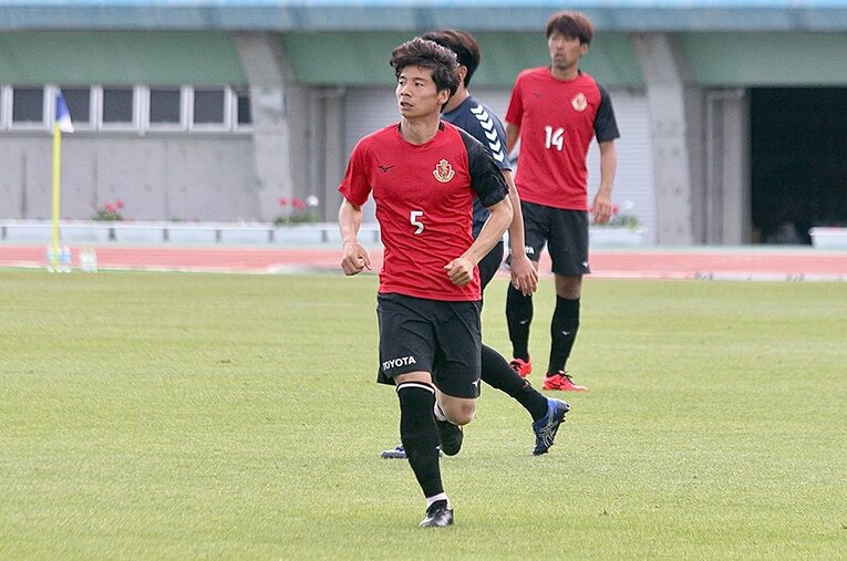 浦和から移籍加入した長澤©Atsushi Iio