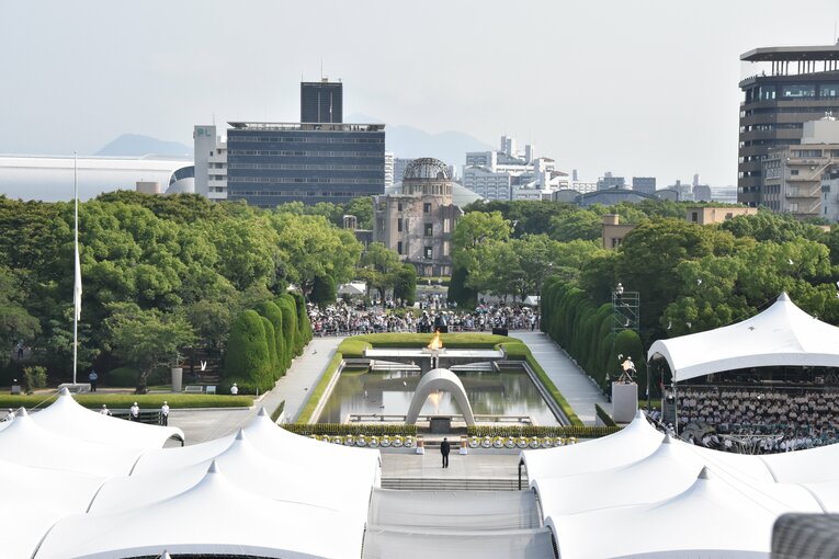 2024年8月6日、広島市中区の平和記念公園で行われた平和記念式典　©JIJI PRESS