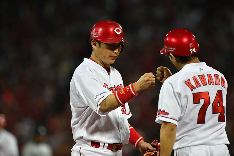 どんな瞬間も「絵になる男」広島カープ・新井貴浩監督の現役時代　©︎Hideki Sugiyama