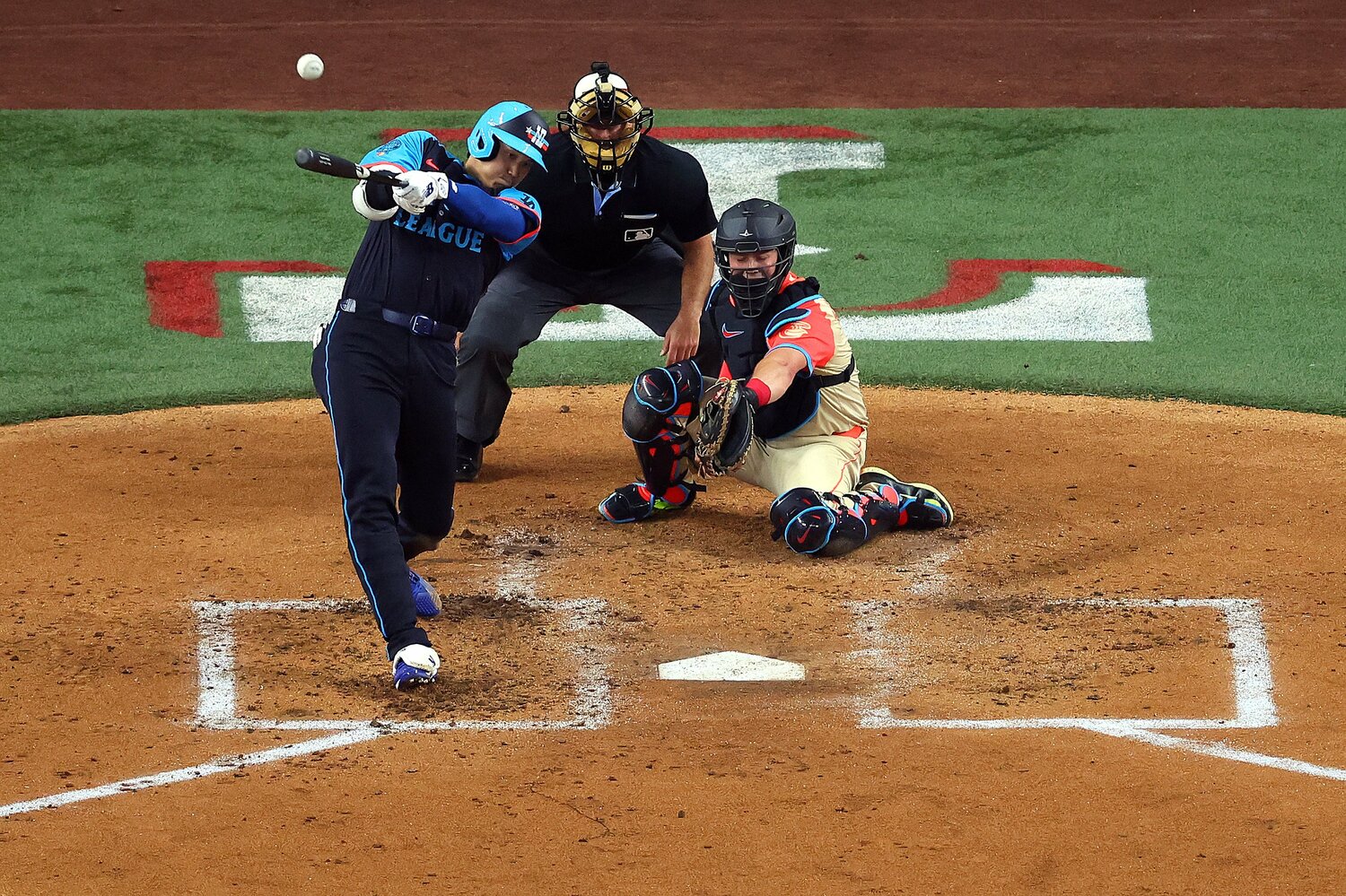 2024年のオールスターゲームで3ランを放った大谷…さすがのジャッジも呆気にとられたという　©︎Getty Images