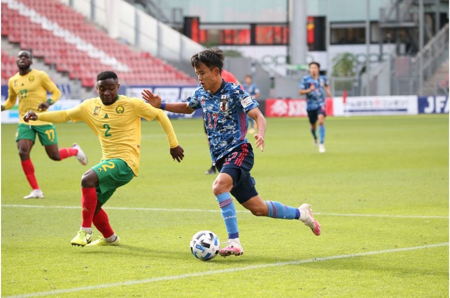 サイドから鋭く切り込む久保建英　©JFA