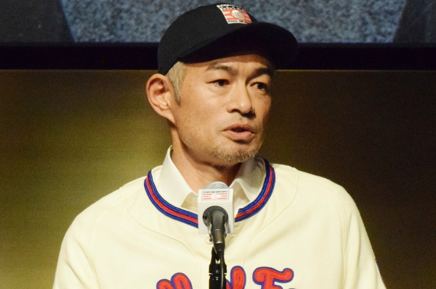 「見てたら、残念な気持ちになると思う」イチローさんが“今の野球”に疑問を投げかけた真意…「こういう選手が今少ない」会見で語った言葉の深さ＜Number Web＞ photograph by JIJI PRESS