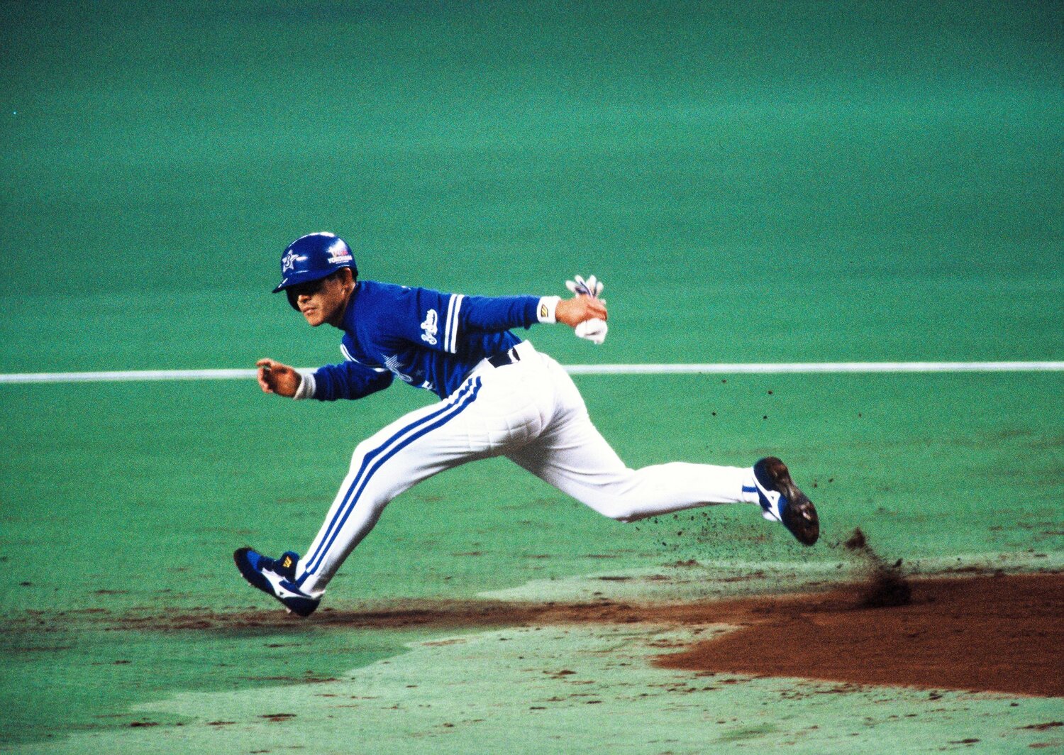 ベイスターズ時代の石井琢朗 ©Hideki Sugiyama