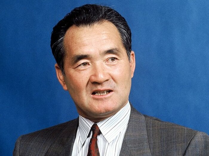 《祝・文化勲章》長嶋茂雄の深い将棋愛 「飛車と角のツーウェイ・アタックですよ！」中原誠名人と記念対局…その内容とは＜Number Web＞ photograph by Sports Graphic Number