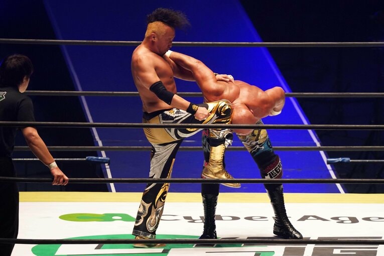 王座陥落でも…武藤敬司が“禁断のムーンサルト”の封印を解いたワケ「オレにはオレのノアより長い歴史がある」(7)