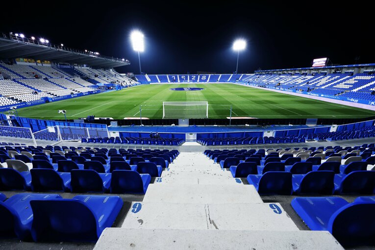 「W杯出番なし」からのリスタート…柴崎岳は今、スペイン2部でどうなっている？“思いを内に秘めたはず”30歳の今を撮った(38)