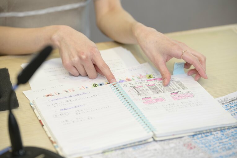 史上初めて“JRAの場内実況”を担当した女性アナウンサー「ファンのあたたかさに救われた」藤原菜々花26歳が語る“デビュー戦”の舞台裏(25)