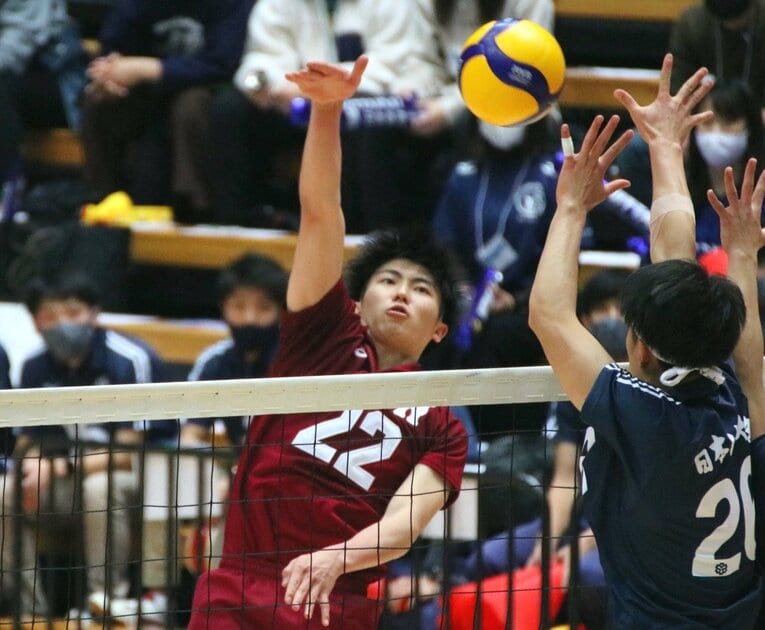 日体大相手にアタックを決める早稲田大・水町　©︎Reina Hagiwara