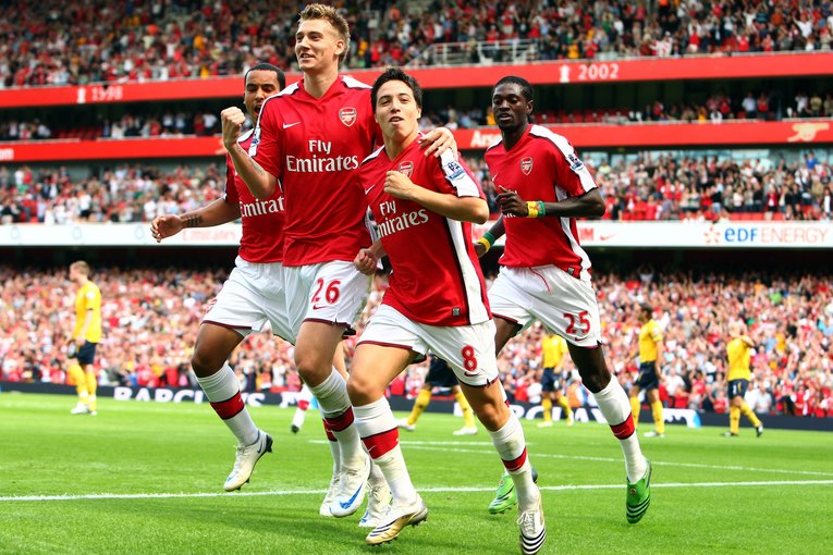 アーセナルファンにはちょっと懐かしいニクラス・ベントナー（真ん中左・2005～14年所属）とサミル・ナスリ（真ん中右・2008～11年所属）。たびたびピッチ外での騒動が報じられたことも……　©Getty Images