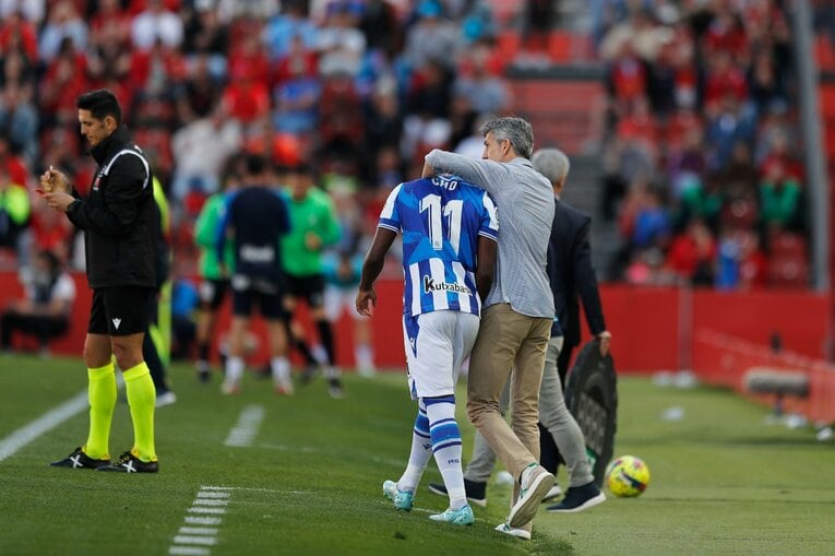 「クボは好きだよ。いつか…」古巣少年ファンが愛する久保建英21歳「マジョルカ帰還で大拍手→元戦友とハグ」を撮って感じたこと(44)