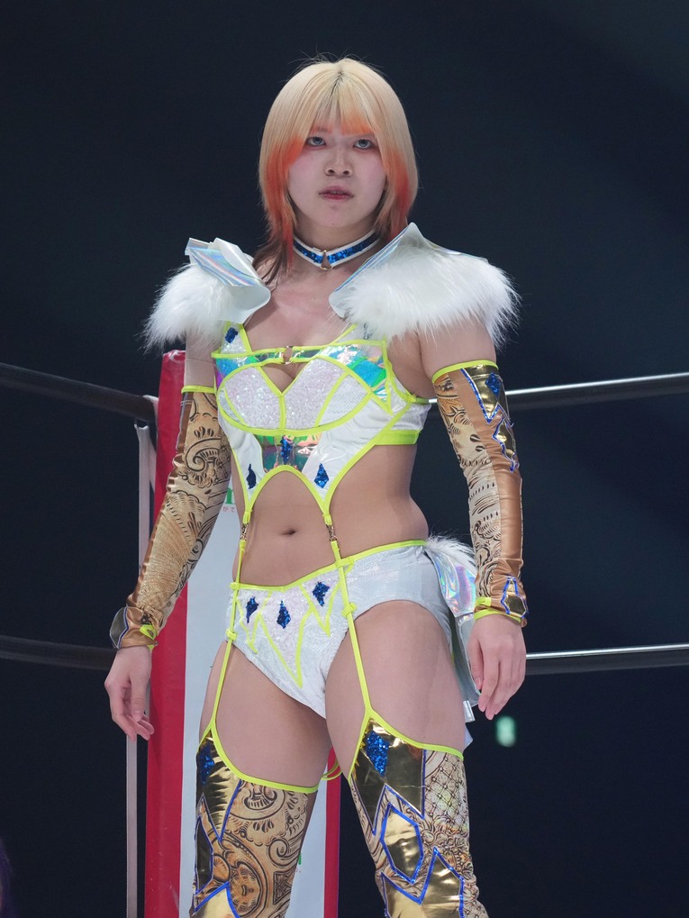 決勝のリングに立つ羽南　©Essei Hara