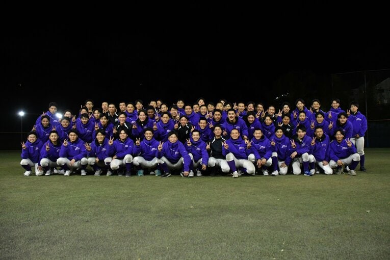 フィジカル集団と化した藤嶺藤沢高ナイン　©Zen Suzuki