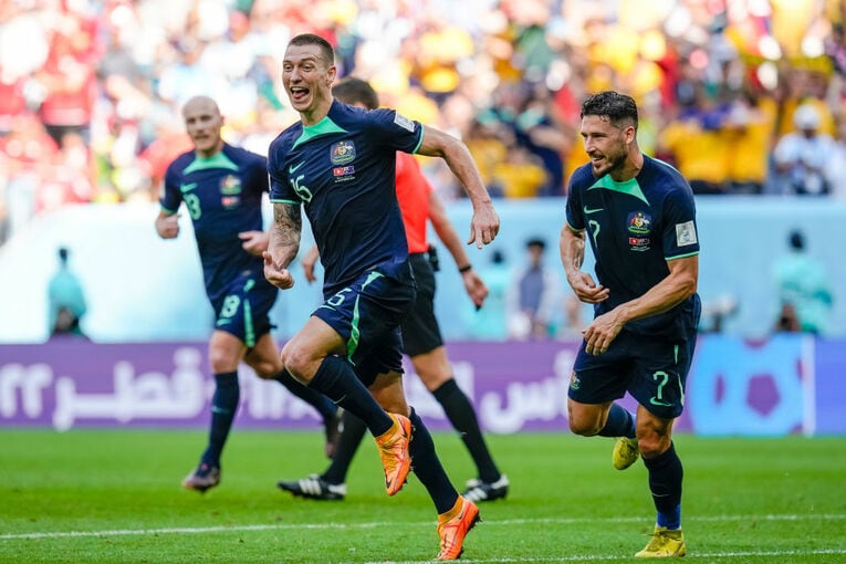 “J2代表”として奮闘したデューク　©Getty Images