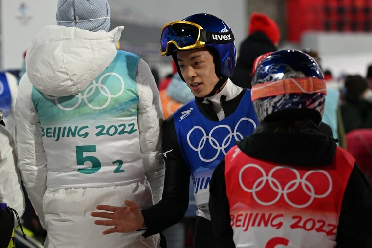 北京五輪混合ジャンプ2本目後の小林　©Naoya Sanuki/JMPA