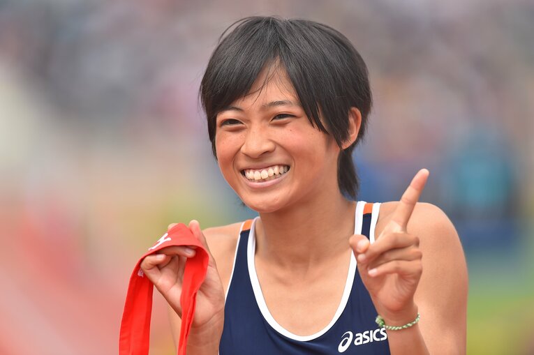 高校では1年時に800ｍ、3年時に1500ｍでインターハイを制した　©AFLO