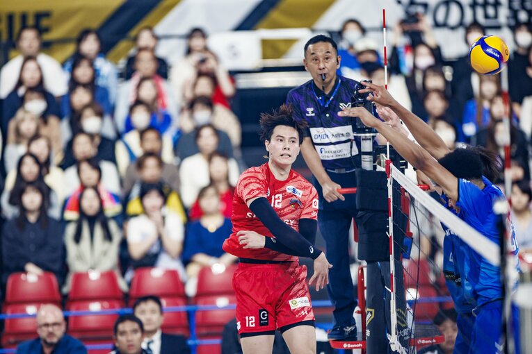 高橋藍（サントリーサンバーズ大阪）　©︎Kiichi Matsumoto