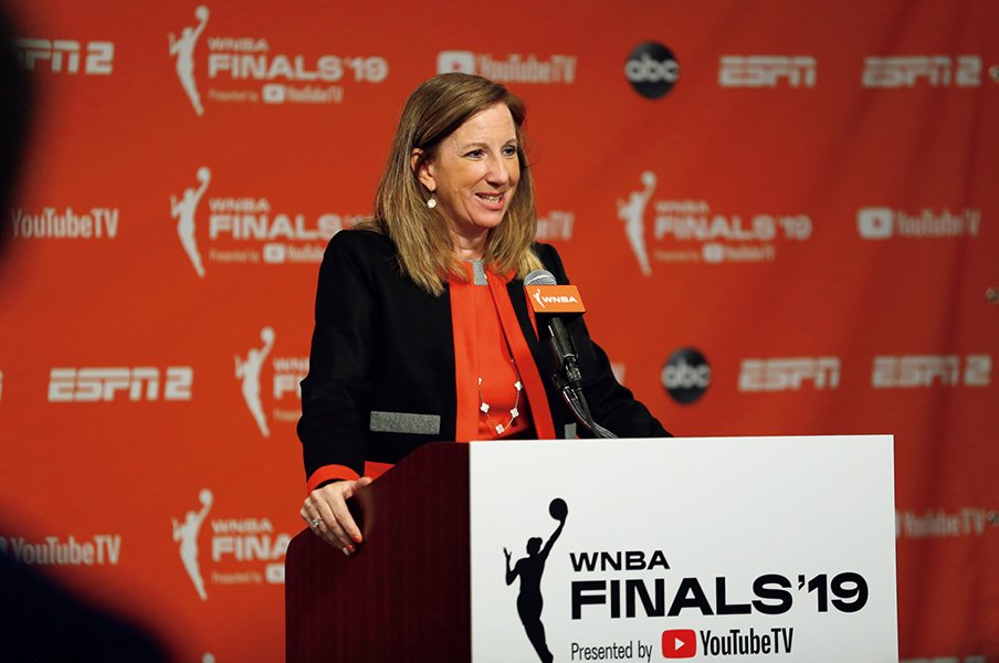 WNBAが画期的な労使協定合意。魅力あるリーグ作りと成功の土台を。~女子バスケ待遇改善への賭け~<Number Web> photograph by Getty Images