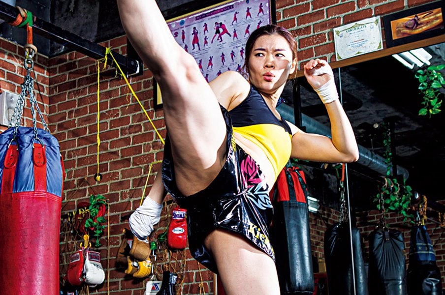 「か弱い自分はイヤだった」ボクシング元世界女王が選んだ挑戦。＜Number Web＞ photograph by Sachiko Hotaka
