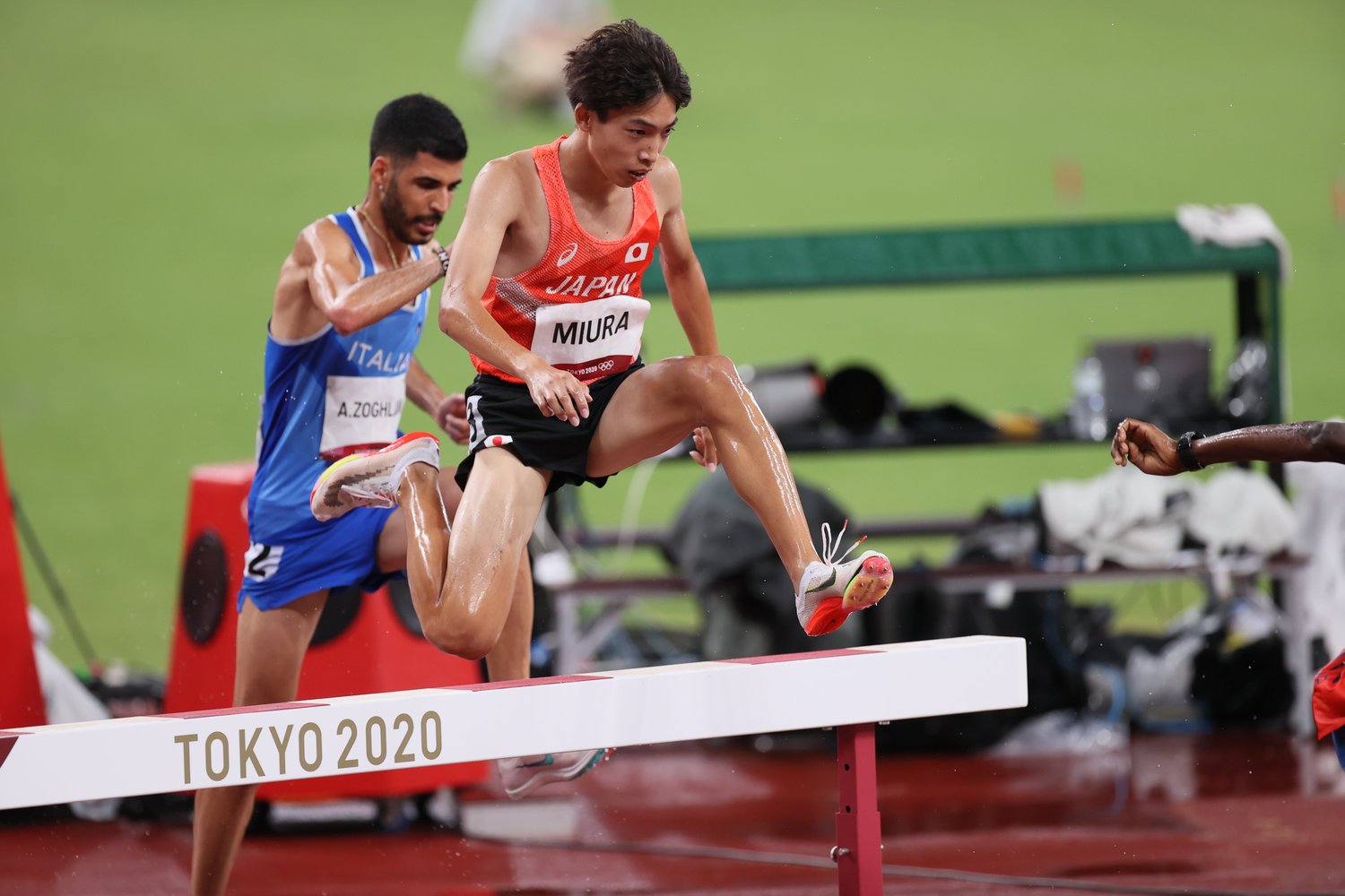 決勝進出自体も「49年ぶりの快挙」だったが、さらに日本人選手として過去最高の9位入賞を果たした三浦 ©JMPA