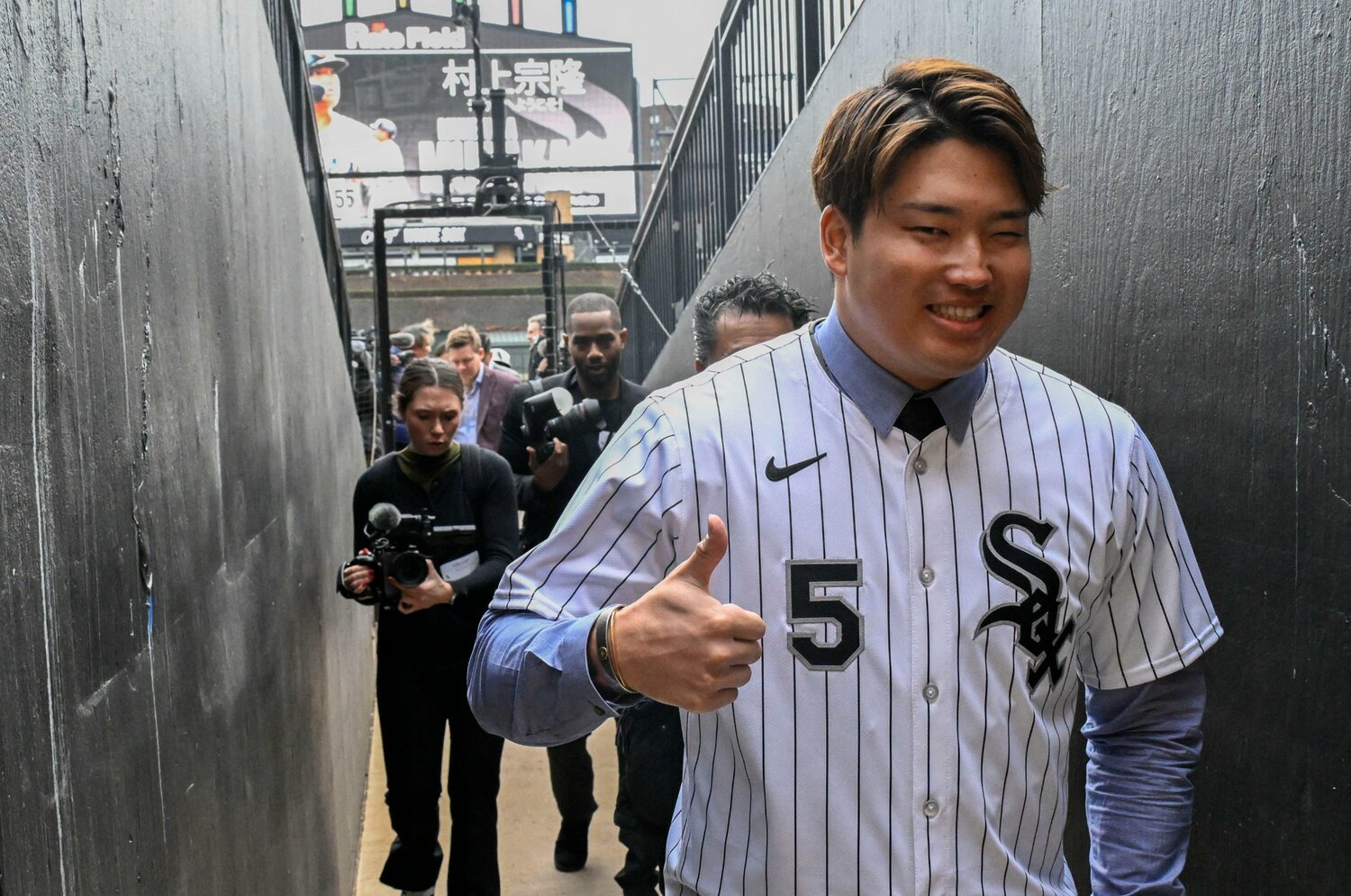「三振が多くても…」村上宗隆がMLB界隈でなぜ評価分かれた？ 電撃決定ホワイトソックスが望む理想の再建シナリオ「本拠地はホームランが出やすい球場だ」