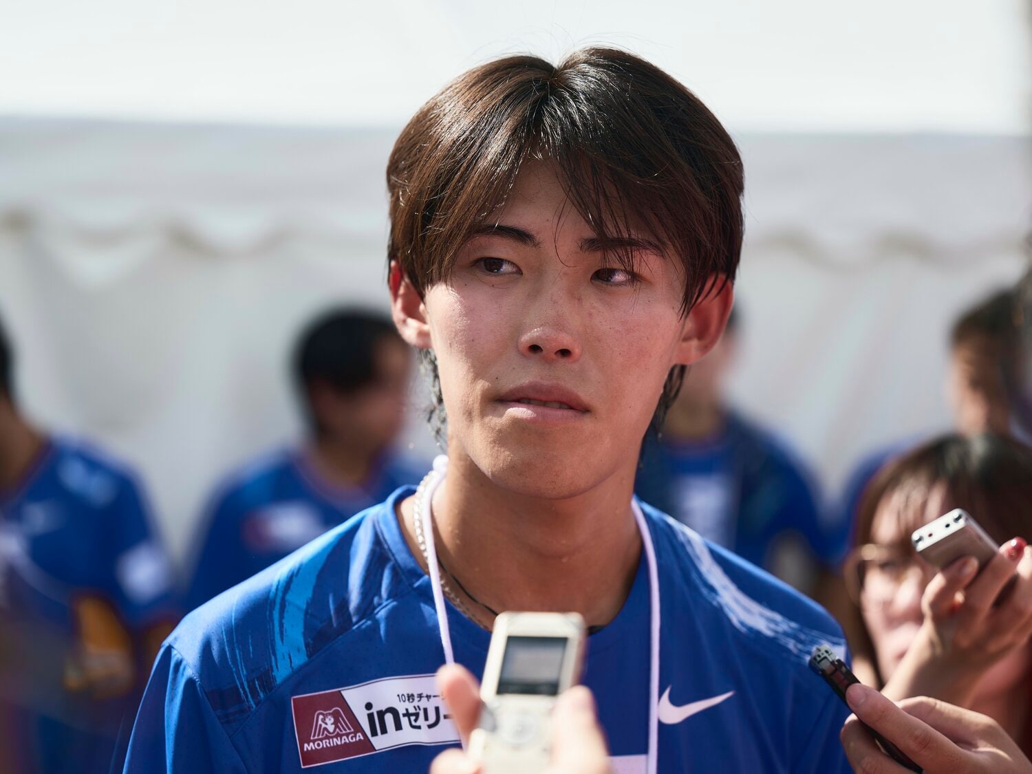 レース後、インタビューに答える花岡　©Yuki Suenaga