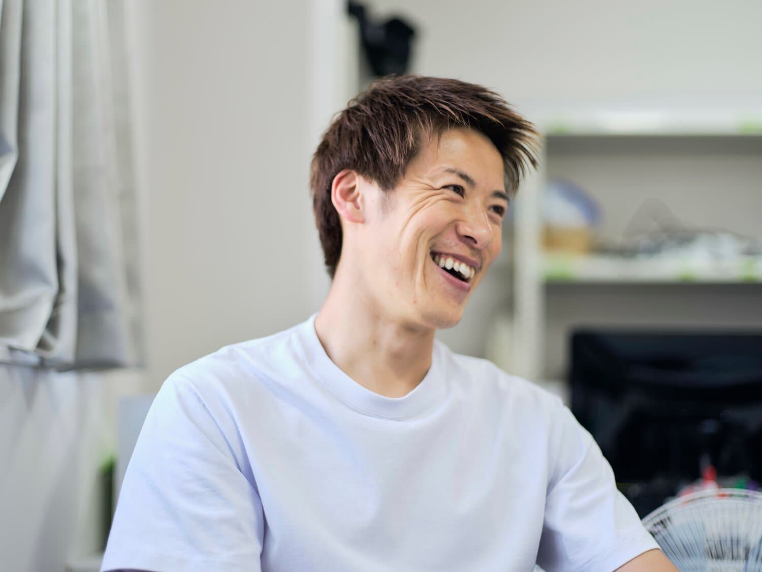 東大の食堂で好きなメニューは『チキンの塩だれ』「(食堂では)東大生のように振る舞ってます(笑)」©︎Yuki Suenaga