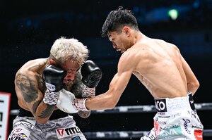 「死ぬ思いで練習してきた」中谷潤人の強烈な一撃が“ドネアに勝った王者”のアゴに炸裂…苦戦説を一蹴する「圧巻のTKO」はこうして生まれた