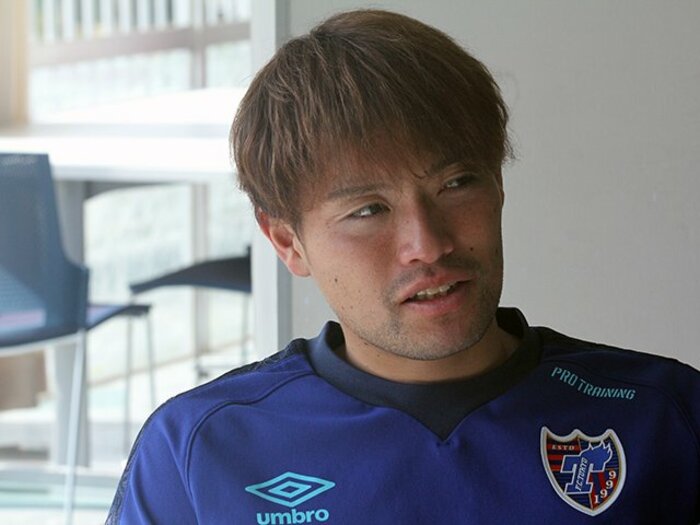 FC東京と東慶悟、改めて意志共有。「今年は絶対トップを獲ろうぜ」＜Number Web＞ photograph by Atsushi Iio