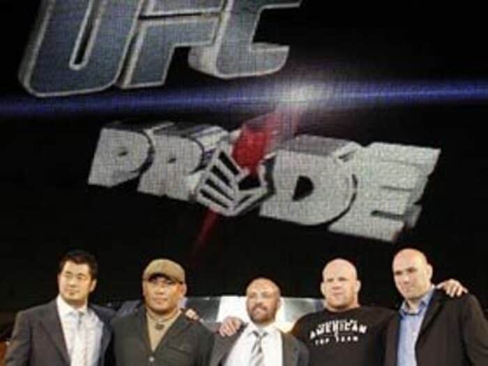 格闘技界の「明日はどっちだ？」＜Number Web＞ photograph by Tomoki Momozono