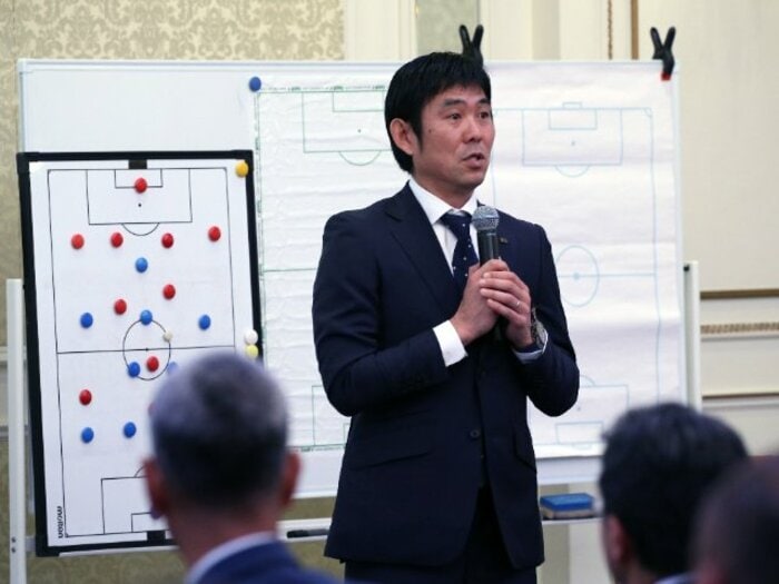 森保監督に世界の名将、“オーケストラの指揮者”も講師に？ 知られざるS級コーチ講習会のリアル「見るべきものが変わったというか…」＜Number Web＞ photograph by JFA/AFLO