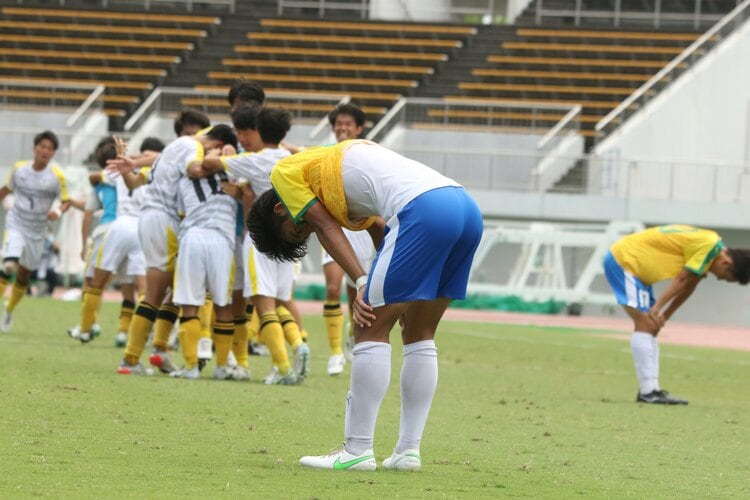 帝京高校サッカー部 全国高校サッカー選手権大会出場記念シャツ