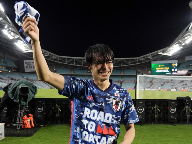 あの負けん気の強い男の子が…」中村憲剛を感動させた三笘薫の“W杯決定