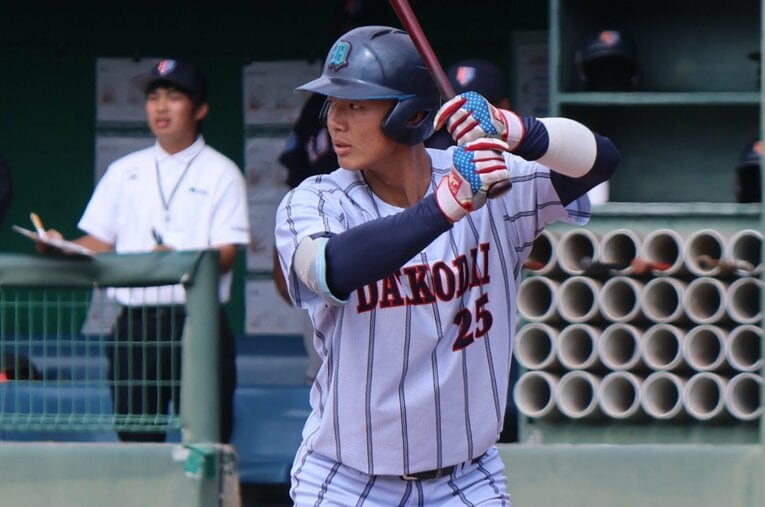 日本ハムから育成1位で指名を受けた大阪工業大の岡田光平。高校時代はまさかの「控え外野手」だったという　©Fumi Sawai