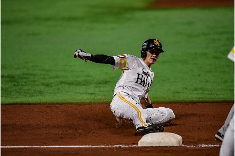 2019年の日本シリーズでその快足が全国区となった周東©Nanae Suzuki