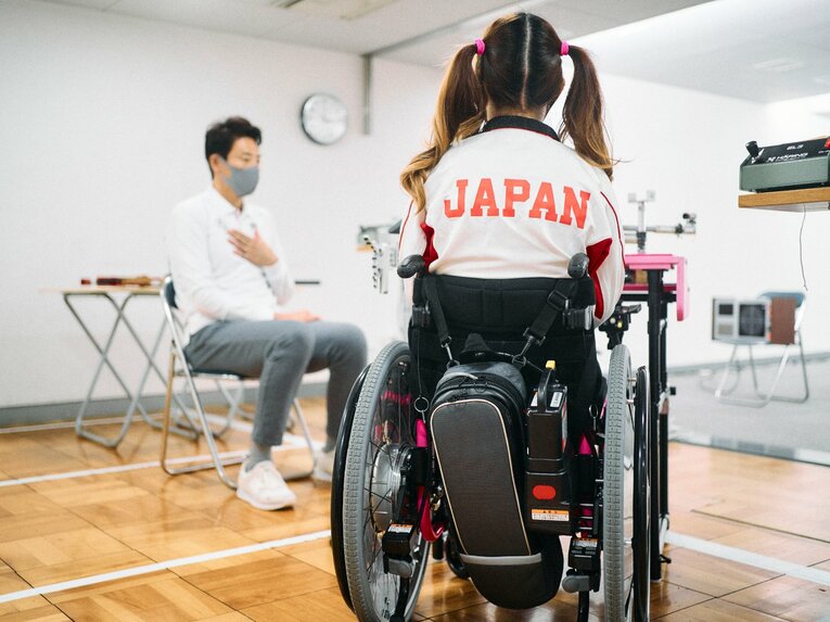 わずか3年で東京パラリンピック代表！ パラ射撃界のニューヒロイン・水田光夏に松岡修造がほめられる(16)