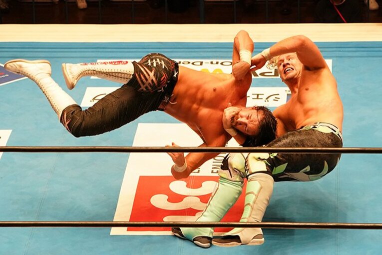 オカダ・カズチカは立ち上がれる？  飯伏幸太は「本当の神に」G1クライマックスA組は大混戦！(4)